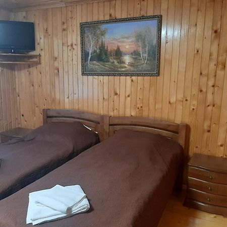 Арніка Hotel Synevyrsʼka Polyana Екстериор снимка
