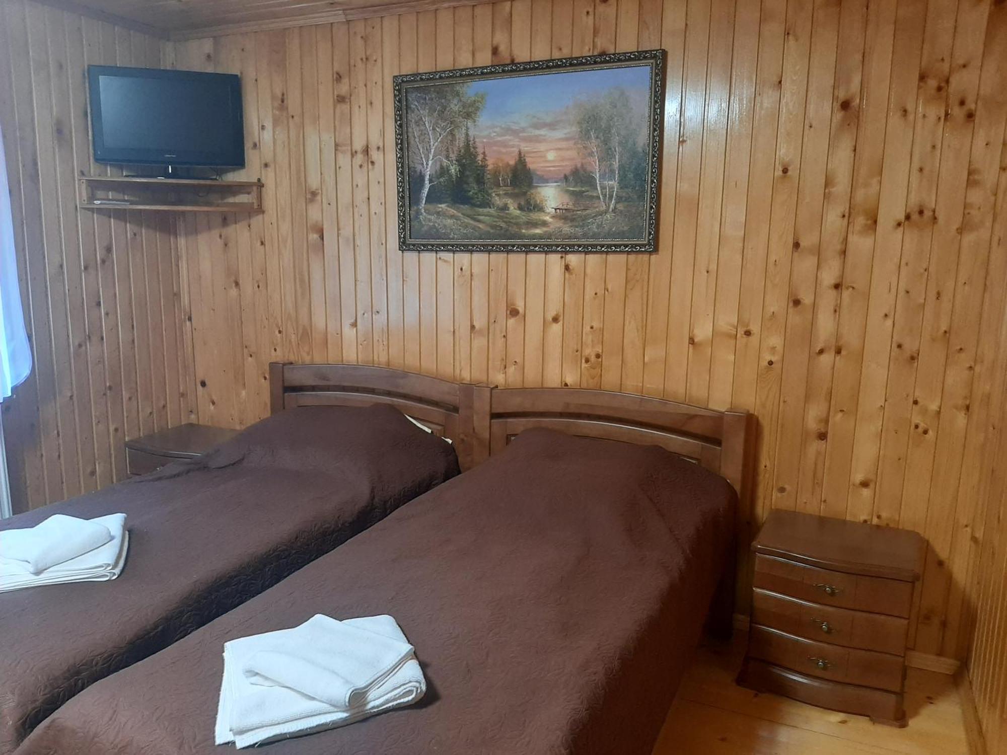 Арніка Hotel Synevyrsʼka Polyana Екстериор снимка