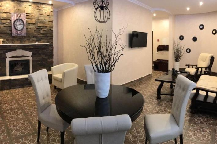 Арніка Hotel Synevyrsʼka Polyana Екстериор снимка