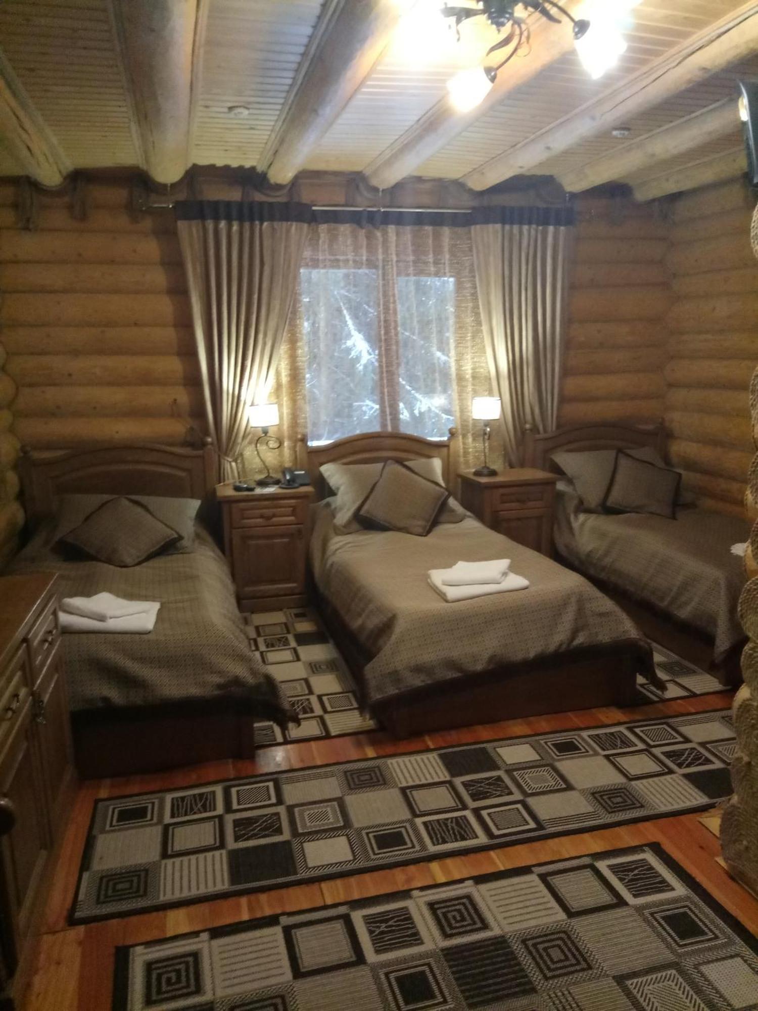 Арніка Hotel Synevyrsʼka Polyana Екстериор снимка